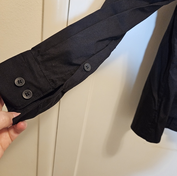 Universal Standard black button down blouse - Picture 7 of 9